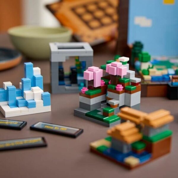 Decorative Figure Lego Plastic - Image 4